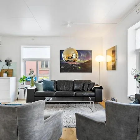 Luxurious In The Center Apartamento Tromsø